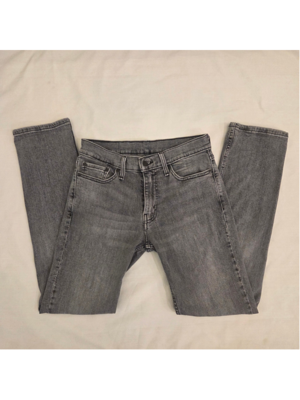 Men's Levi's Gray Slim Straight Jeans size 30/32